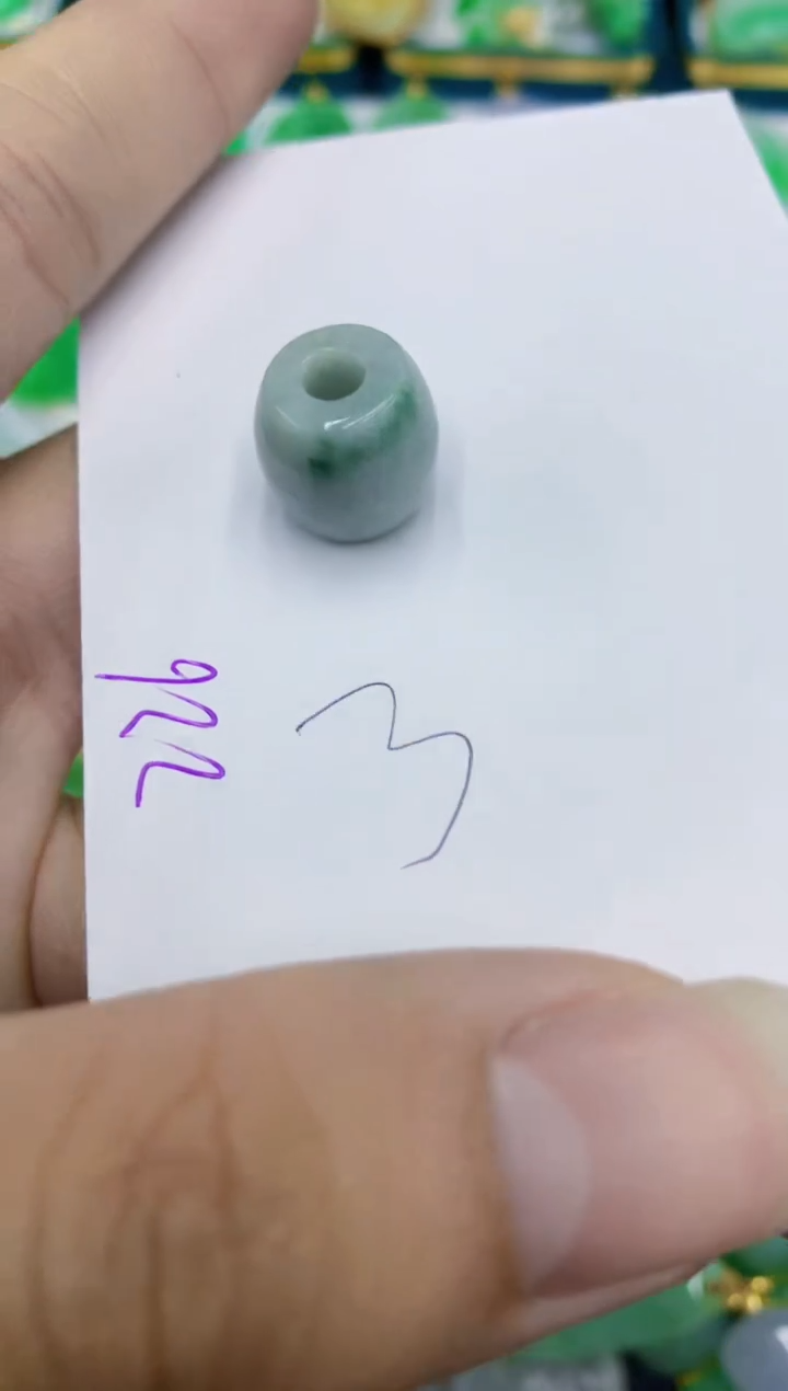 翡翠未镶嵌颈饰1111111111