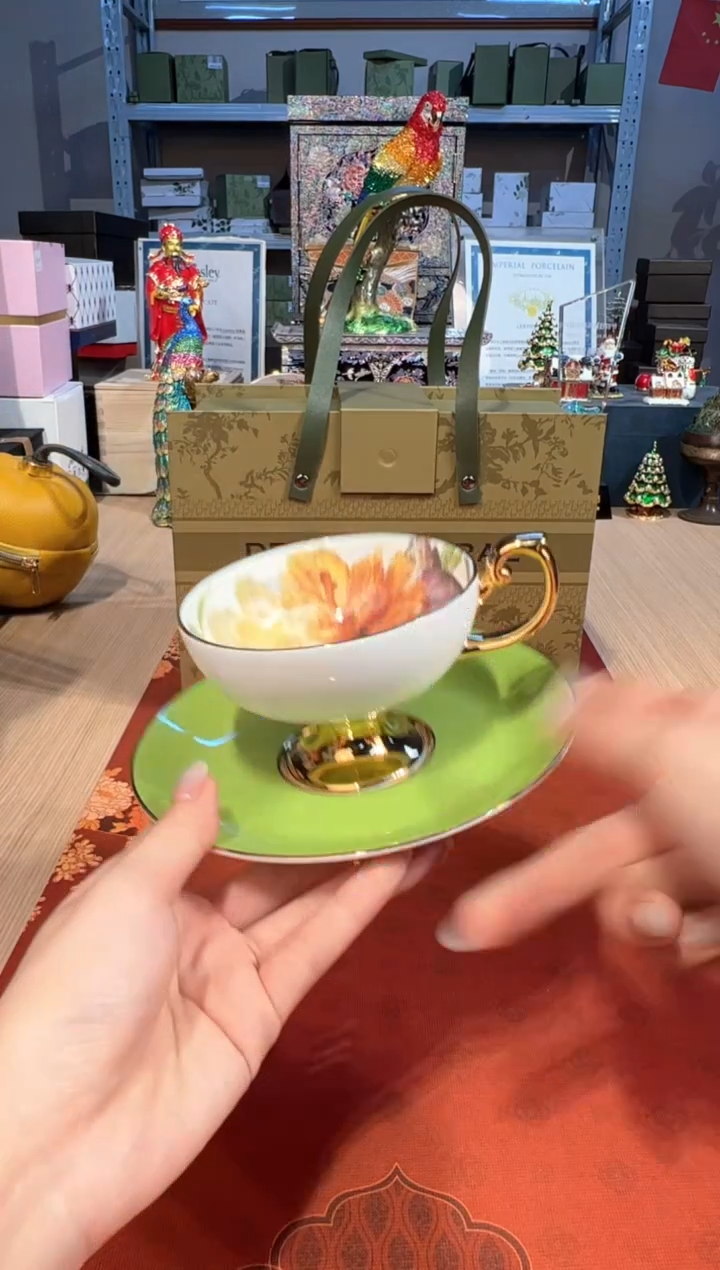 【闪购商品】杯123丽思绿釉杯碟