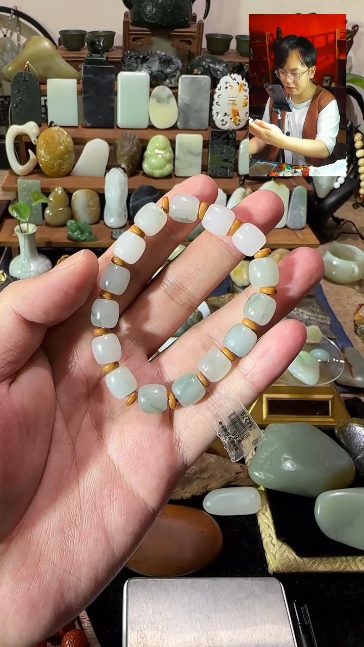 【闪购商品】石英质玉（金丝玉）颈饰未镶嵌25