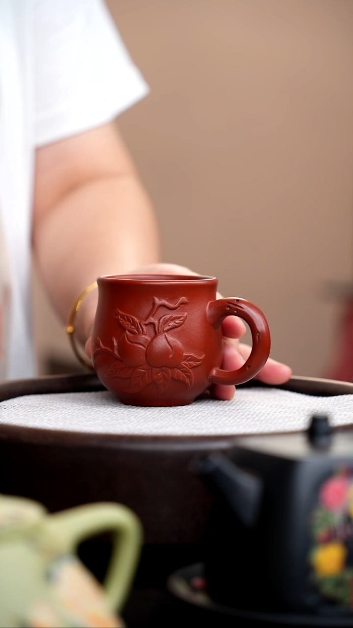 茶壶紫砂朱泥寿桃手把杯
