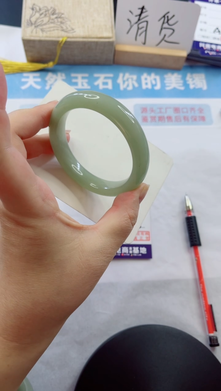 未镶嵌手镯石英质玉多样性发货A28