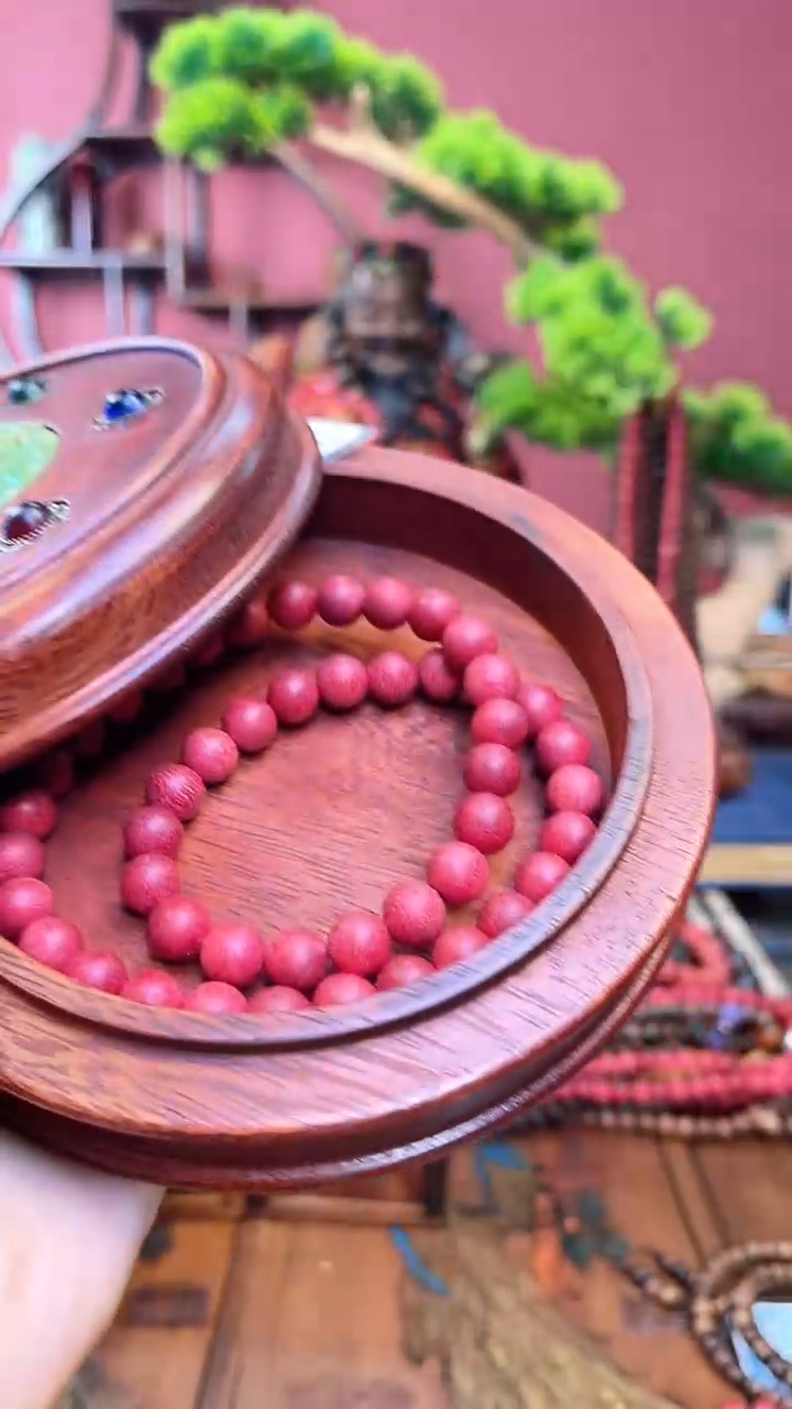 【闪购商品】木中之❤王妍妍好物12-红圆双圈-木盒