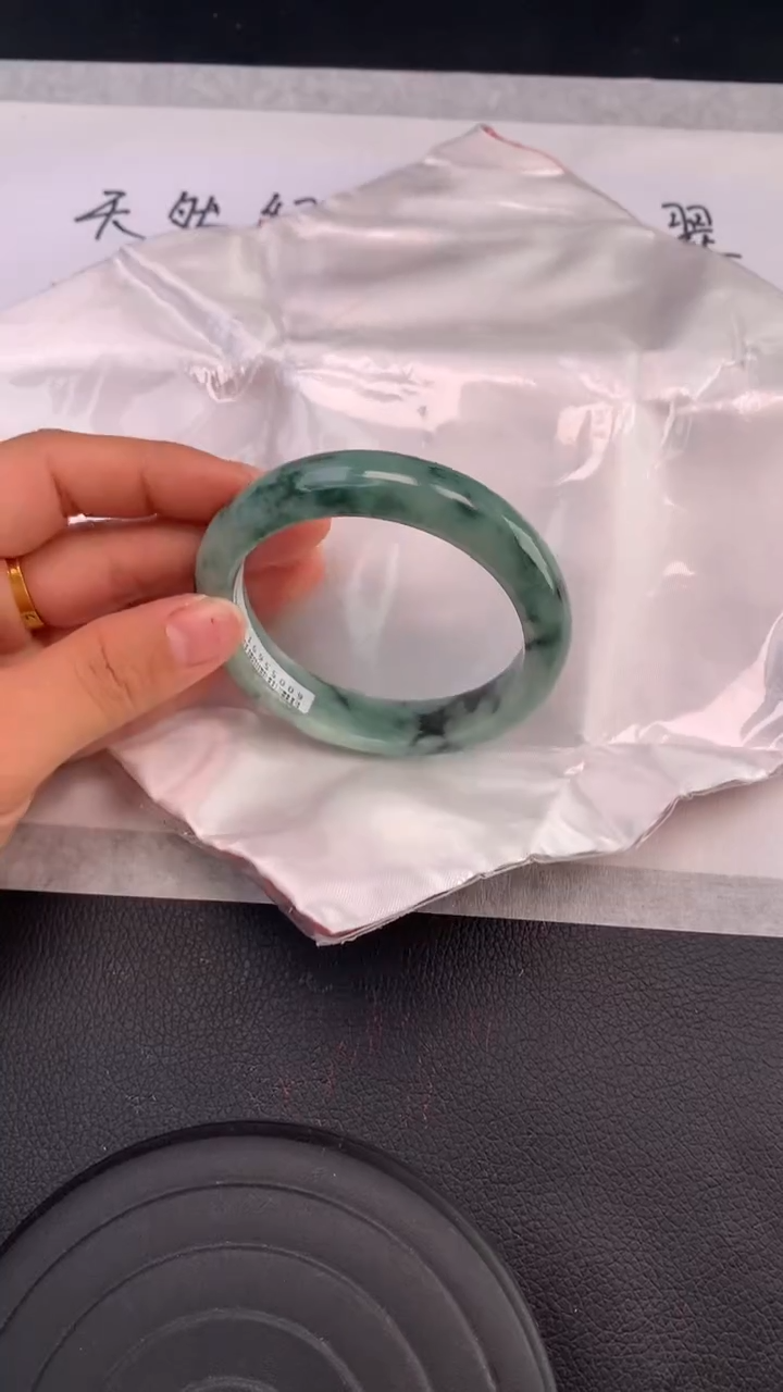 【闪购商品】翡翠手镯未镶嵌天然缅甸A货翡翠手镯