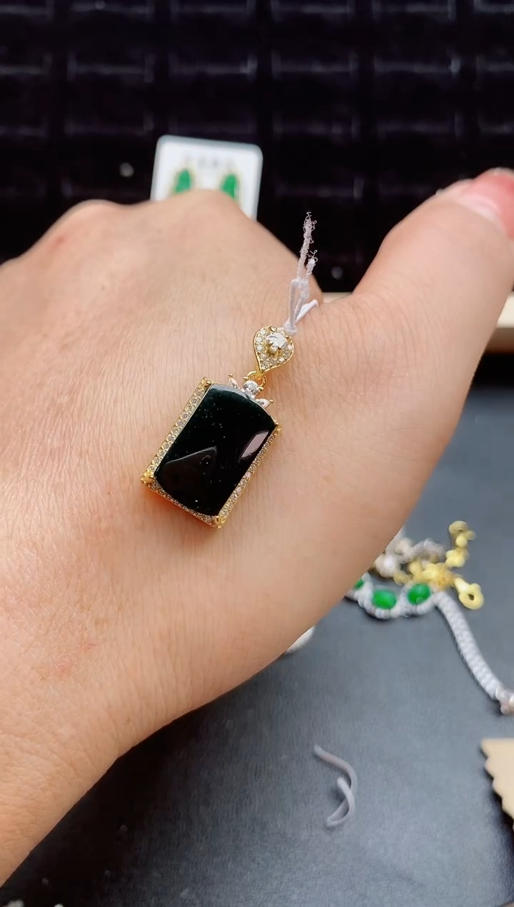 【闪购商品】翡翠颈饰银S925镶嵌1211212