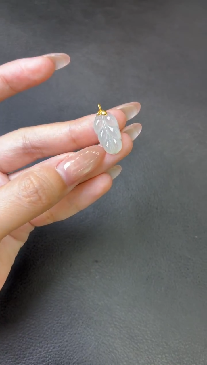 吊坠(不含链)18K金镶嵌翡翠吊坠 多样性发一件