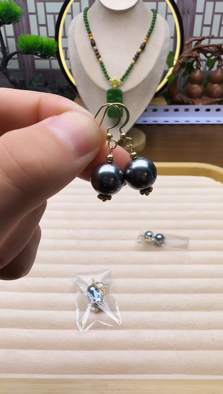 14K金镶嵌耳饰淡水珍珠E70      