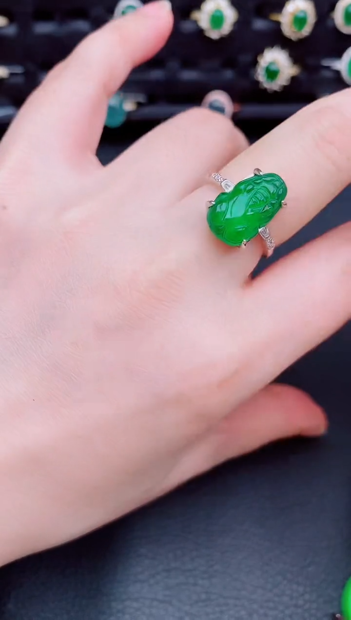 【闪购商品】翡翠戒指银S925镶嵌天然a货翡翠168