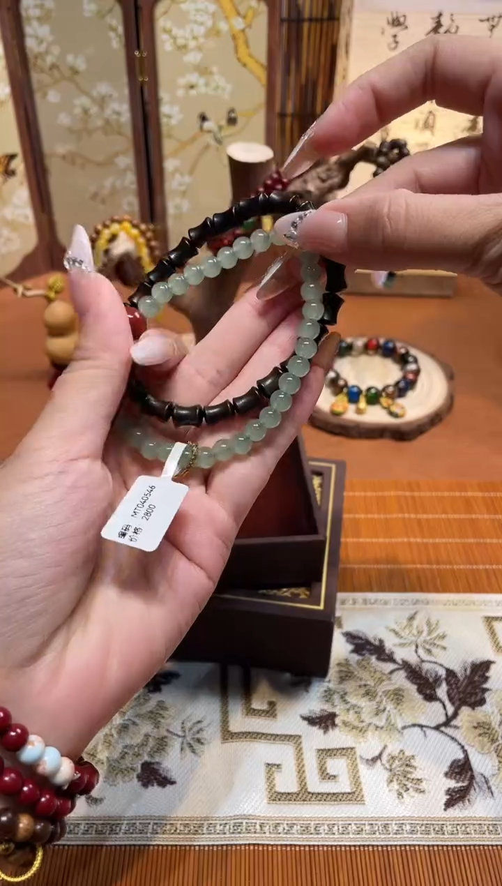 非洲檀香手串/手链柒月撤柜闪购链接（多样性发其一）￥