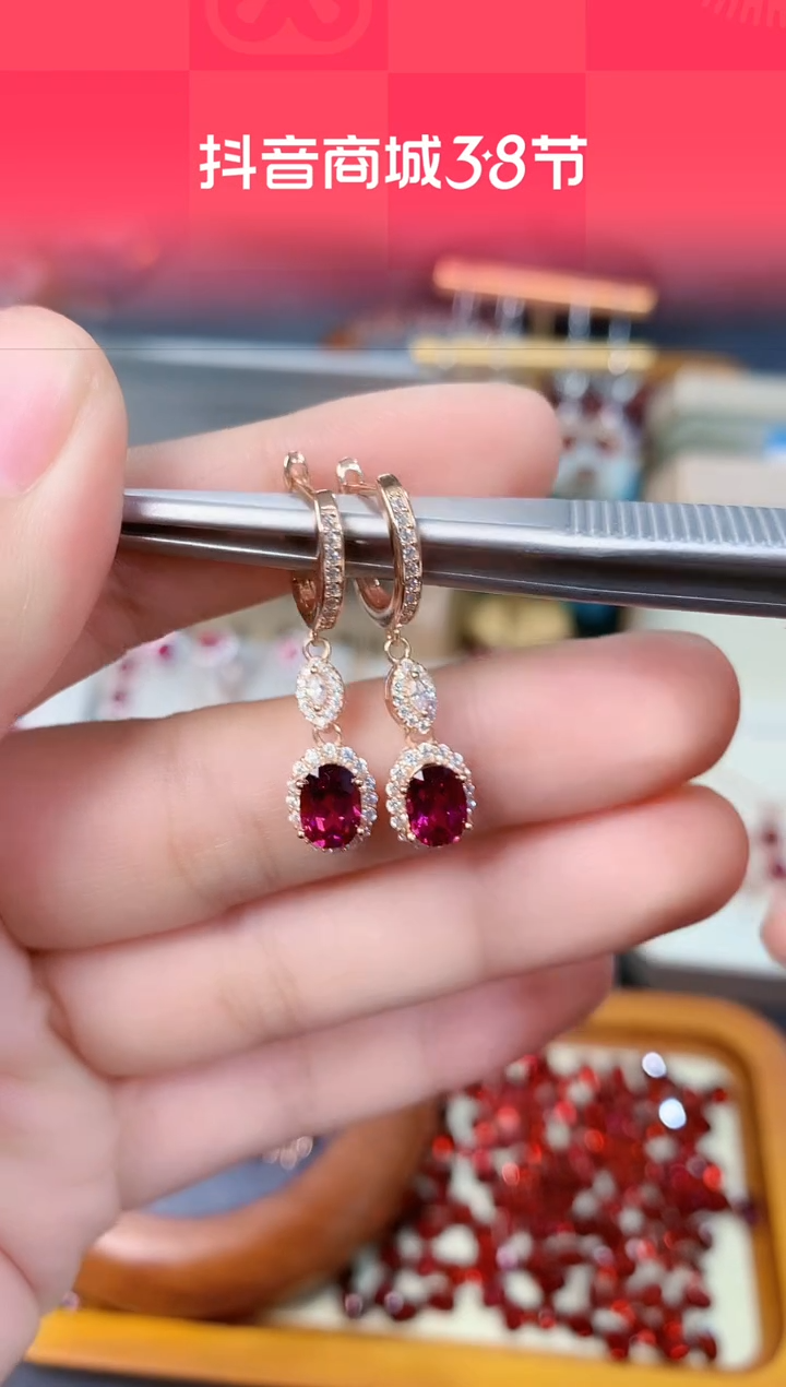 【闪购商品】石榴石耳扣银S925镶嵌天然镁铝