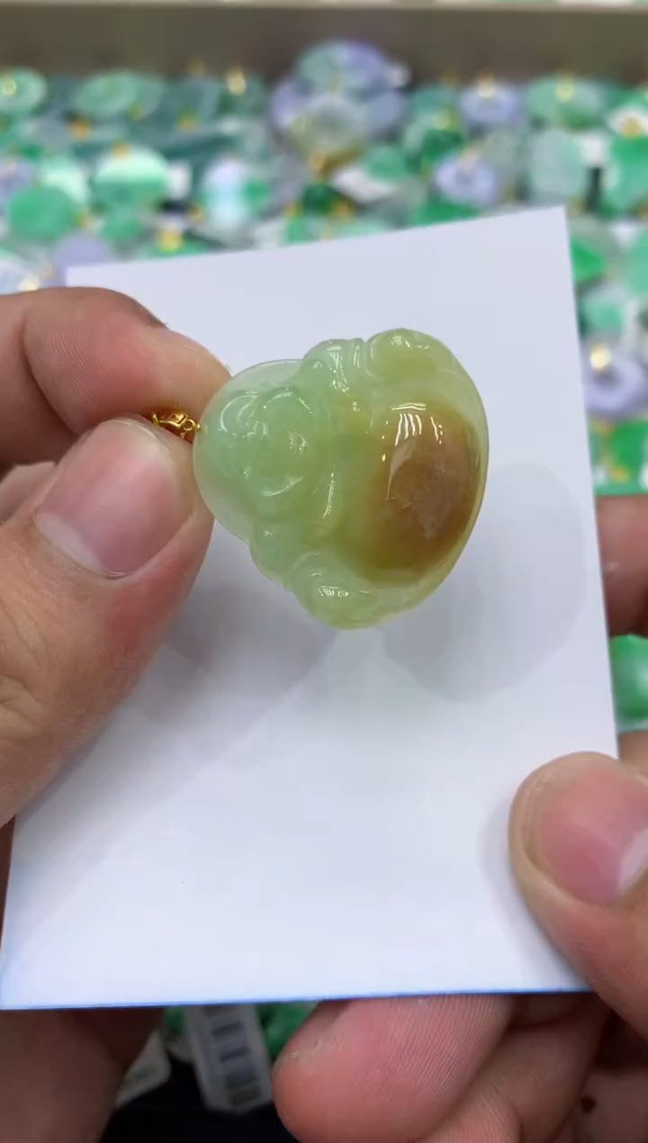 颈饰18K金镶嵌翡翠天然缅甸翡翠A货