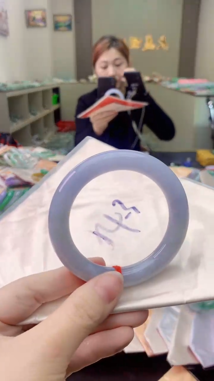 【闪购商品】翡翠手镯未镶嵌0012067556