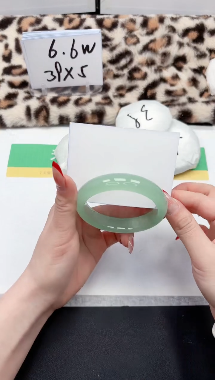 【闪购商品】石英质玉手镯未镶嵌313-59