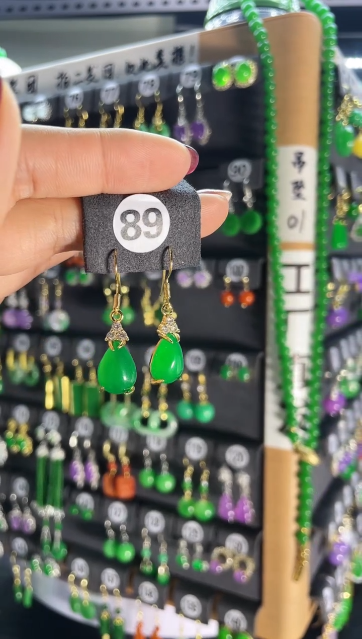 【闪购商品】翡翠耳饰银S925镶嵌89.....