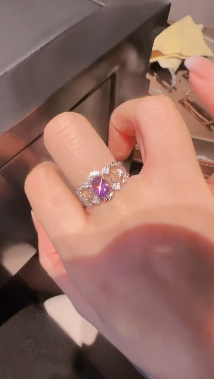 【闪购商品】彩色蓝宝石戒指18K金镶嵌精选H  紫蕾丝戒指1.16