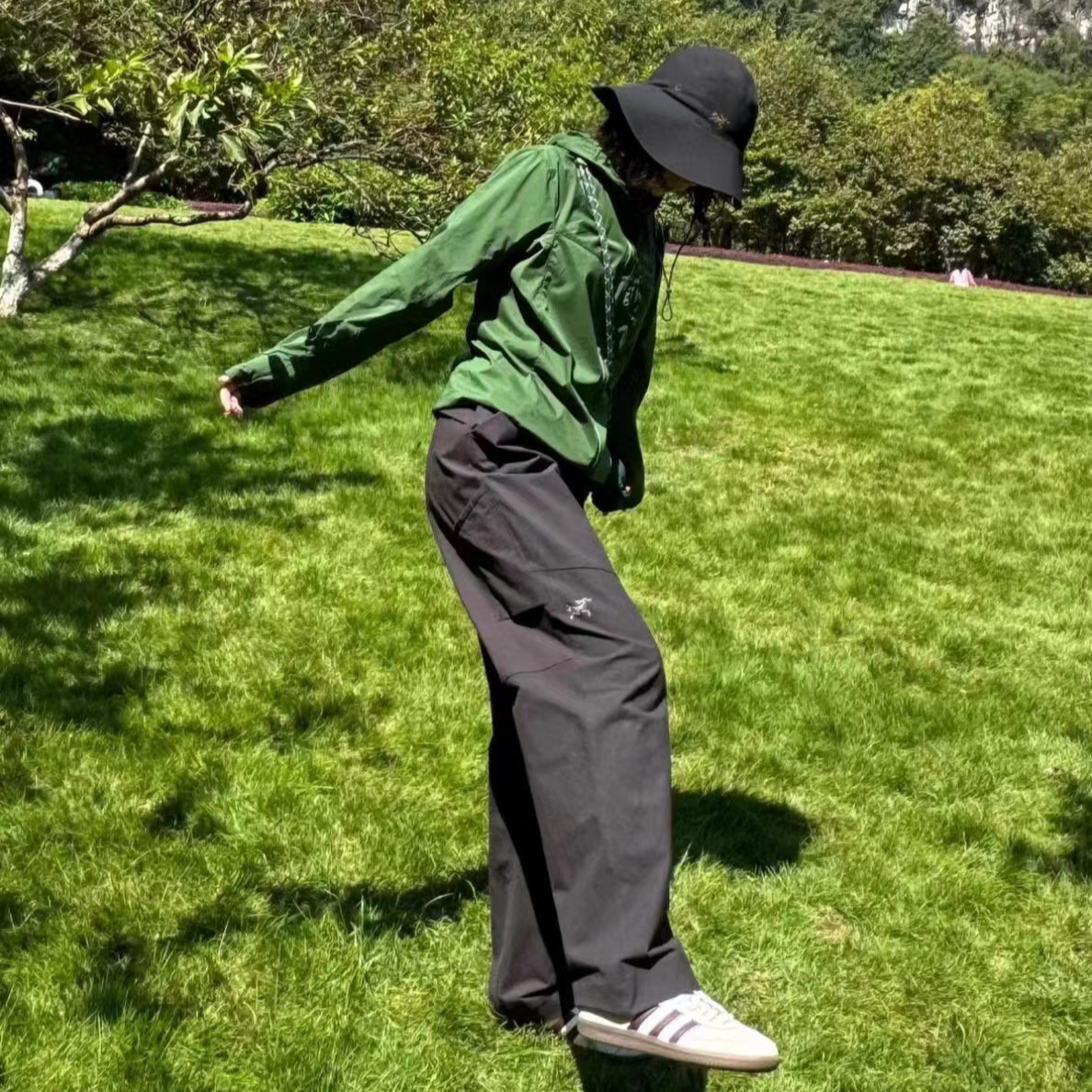 H女款 新款CLARKIA COTTON  宽腿 棉裤 黑色