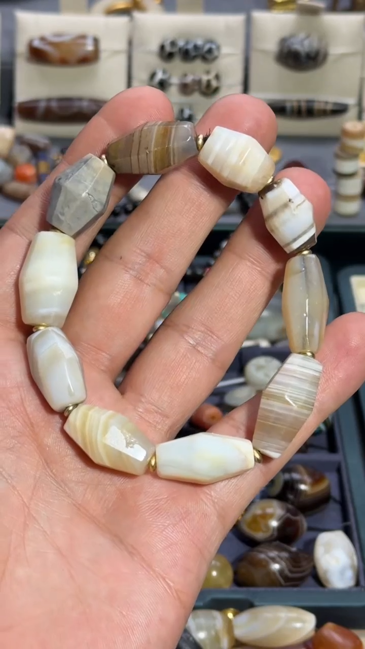 【闪购商品】玛瑙/玉髓手串未镶嵌玛瑙