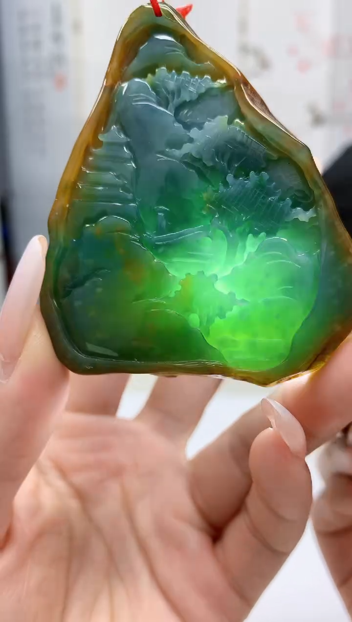 【闪购商品】定制翡翠未镶嵌4812lr-毛货挂件152