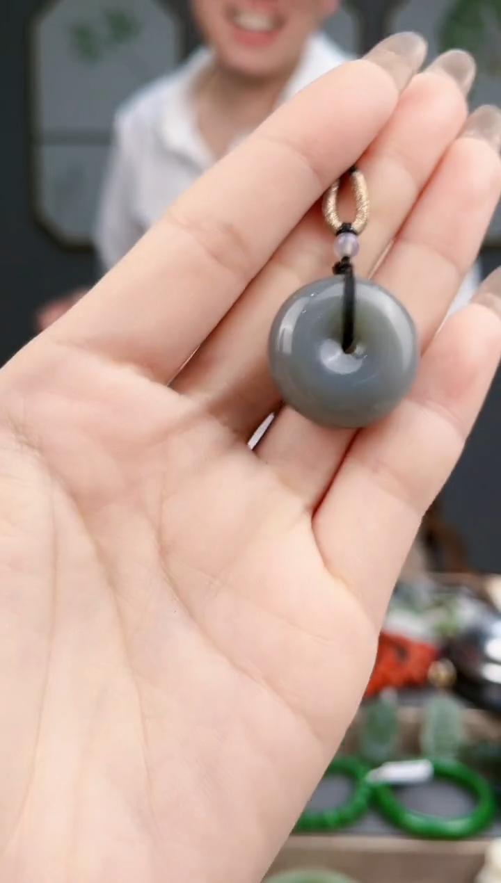 【闪购商品】和田玉颈饰未镶嵌AA多样性发货 拍一发一