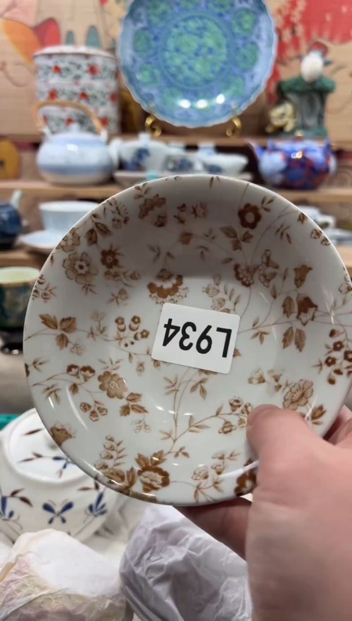 瓷片燕*瓷片------L934