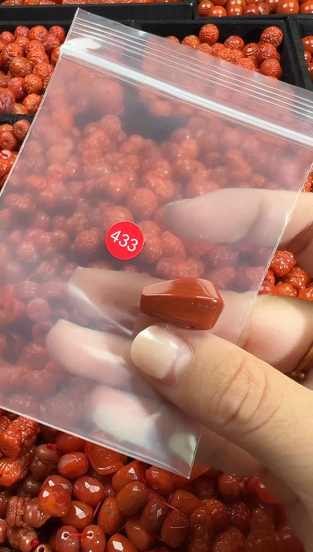 颈饰未镶嵌南红玛瑙1