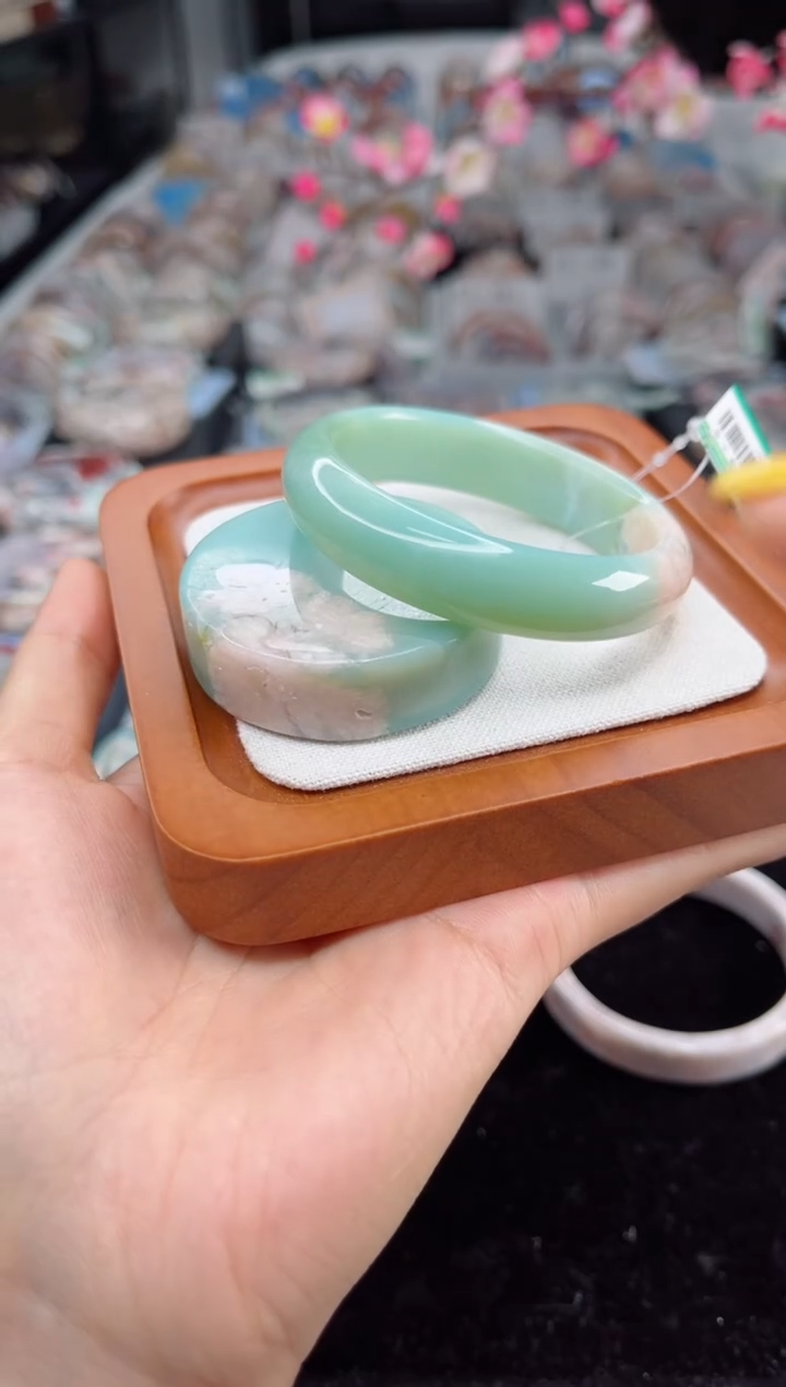 石英质玉未镶嵌手镯53圈口（赠送镯心）S95381