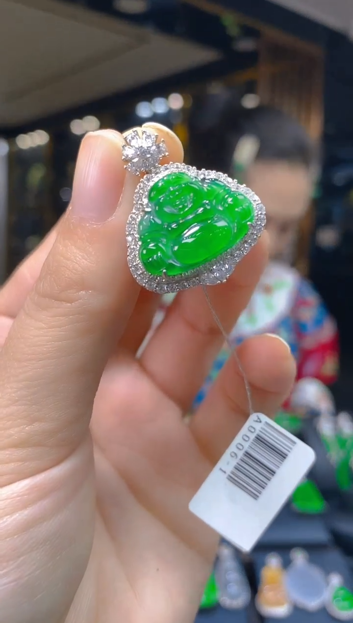 吊坠(赠链)银S925镶嵌翡翠034(多样性发货发其一)