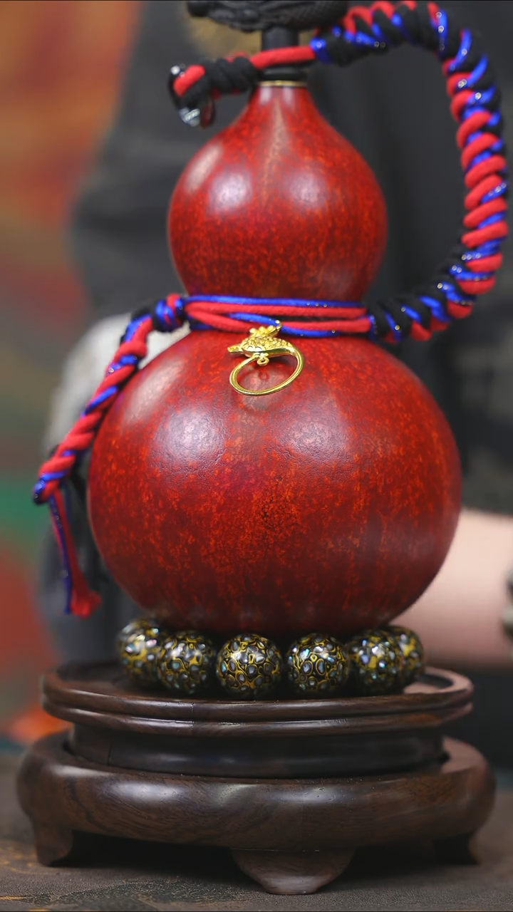 【闪购商品】YB179大漆酒葫芦不包手串及旋转底座