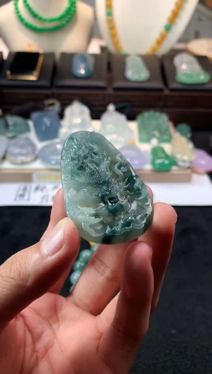 未镶嵌定制翡翠龙***~   4092毛货不退不换