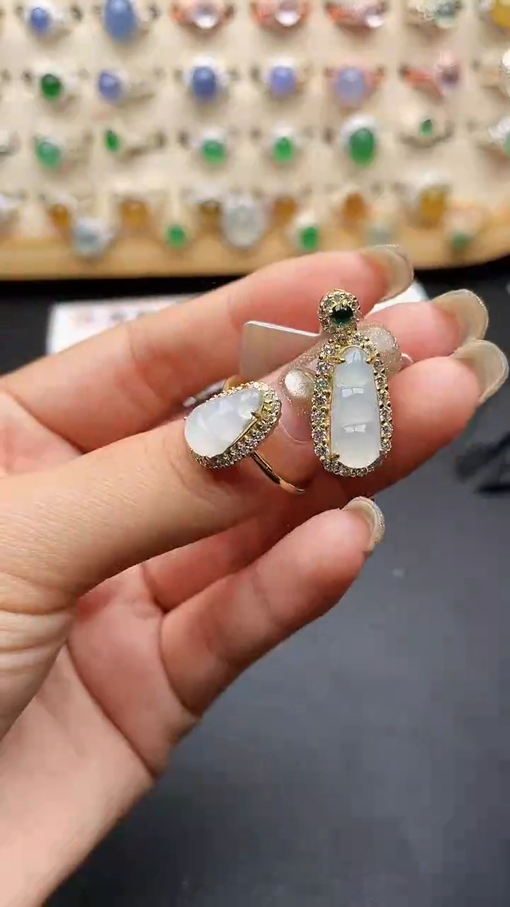 翡翠戒指银S925镶嵌一物一证一礼盒