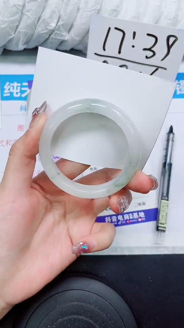 【闪购商品】石英质玉手镯未镶嵌S372-53/54