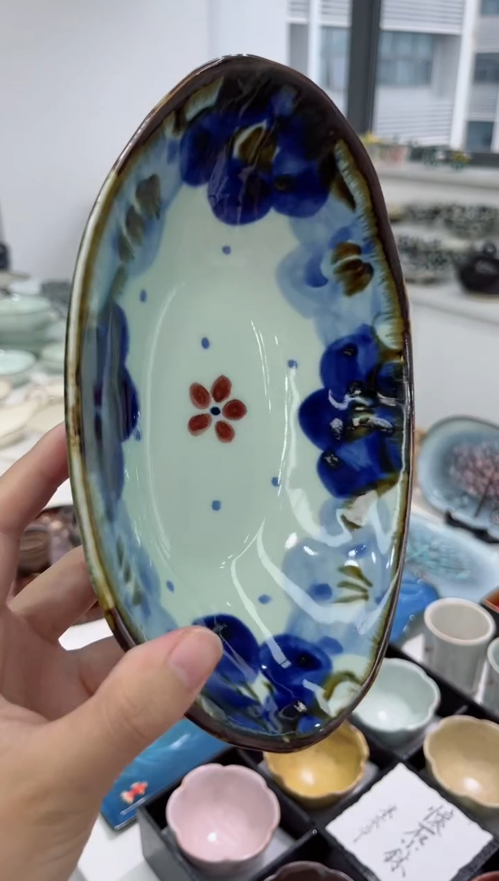 【闪购商品】瓷片花盈椭圆盘（蓝）