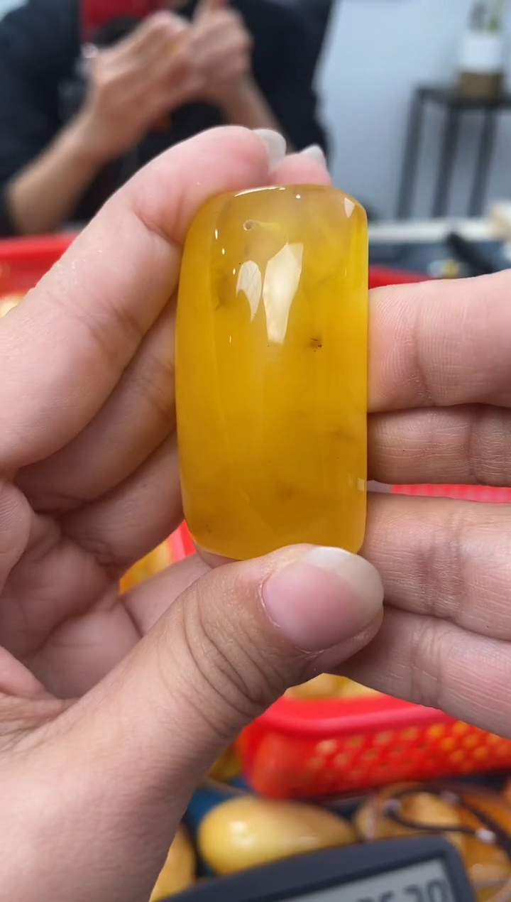 【闪购商品】琥珀裸石未镶嵌天然琥珀蜜蜡牌子