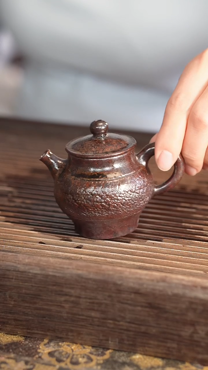 茶壶紫砂10号    100cc