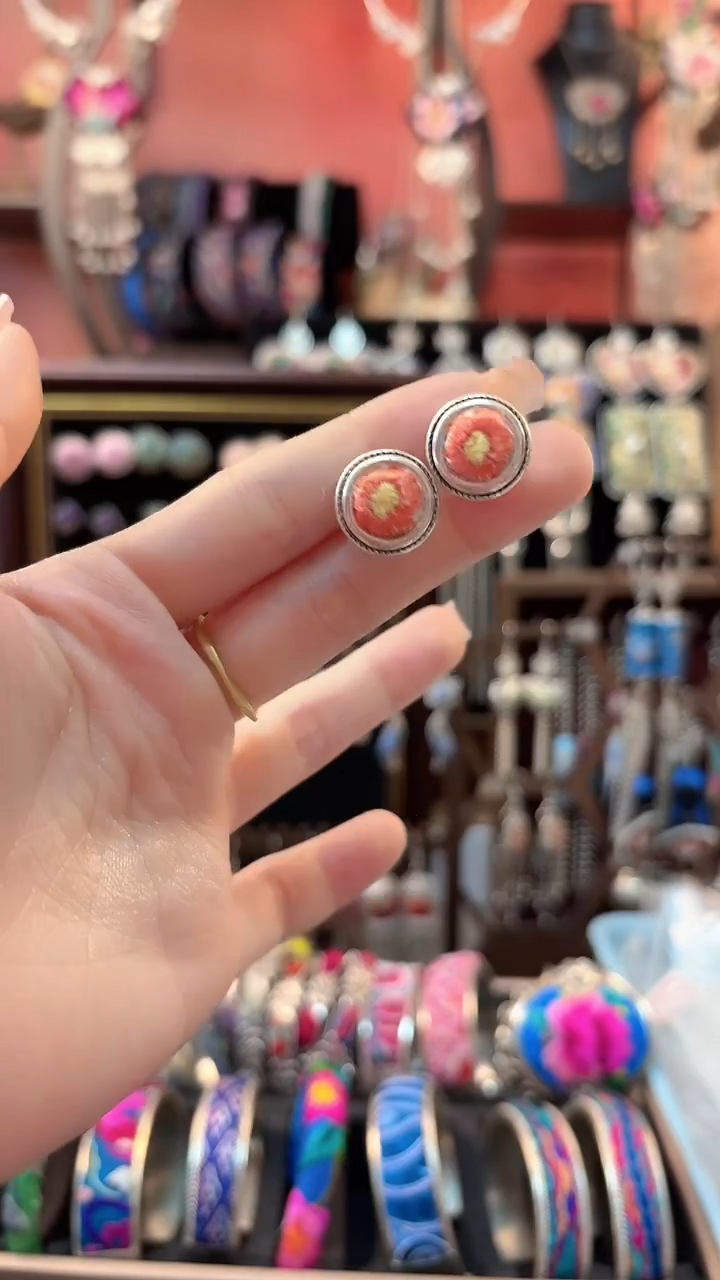 织绣 云织谣民族风精美饰品   3