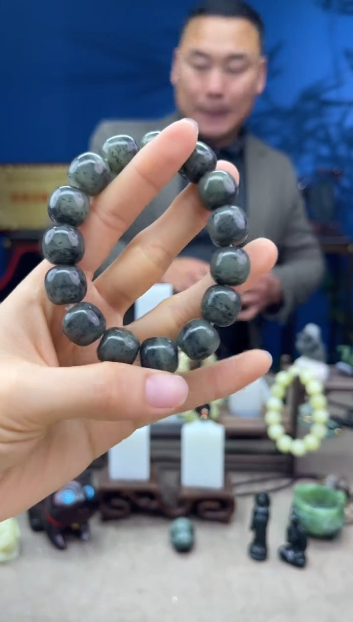 【闪购商品】和田玉颈饰未镶嵌1