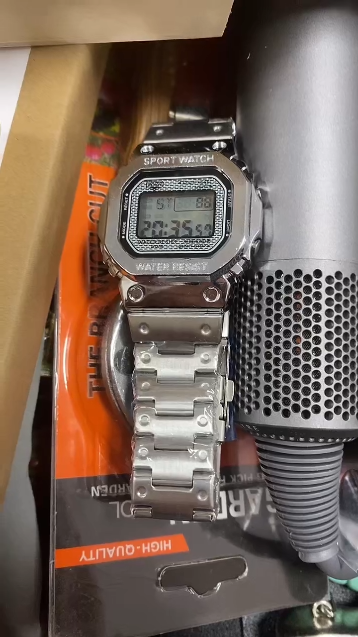 【闪购商品】瓷片闪购商品   如图所示