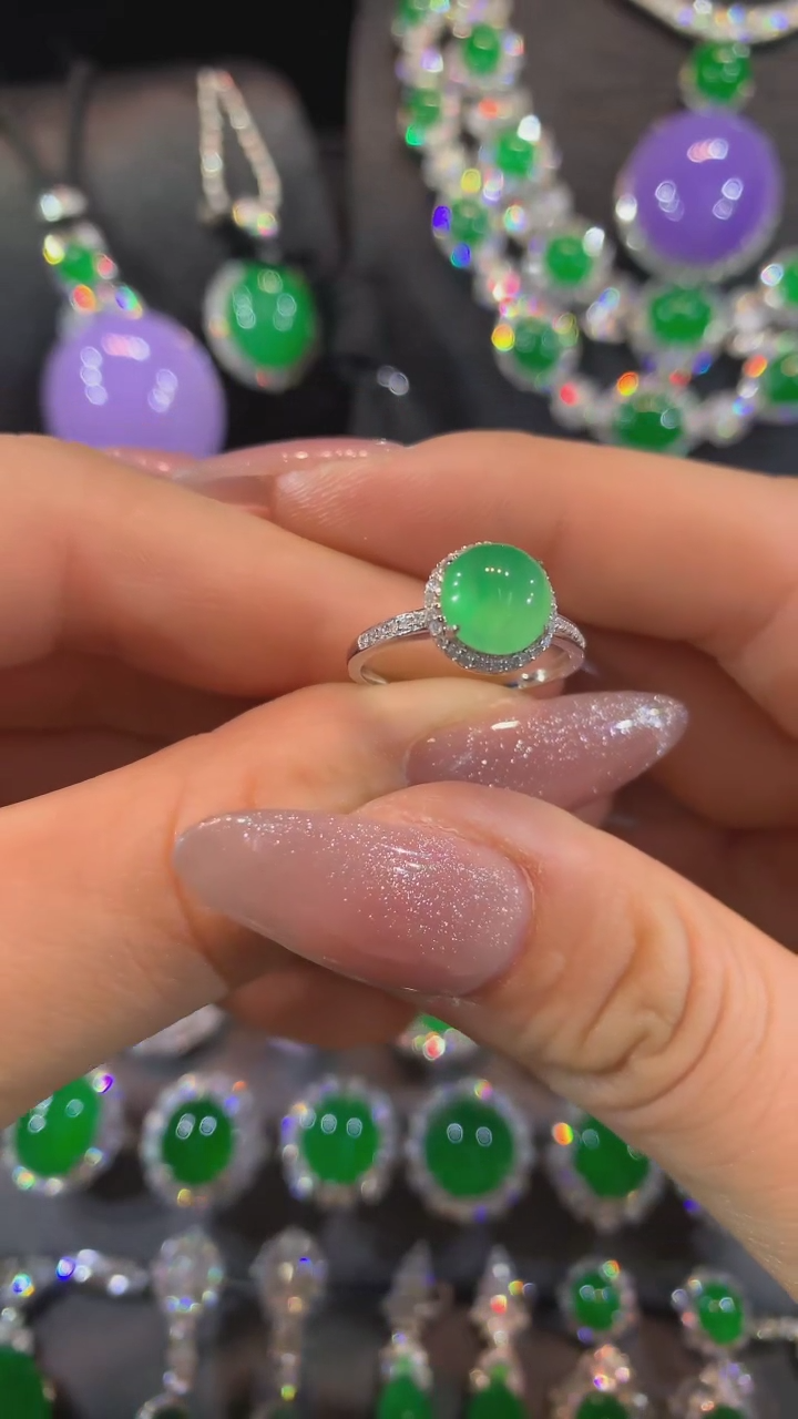 【闪购商品】翡翠戒指18K金镶嵌戒指