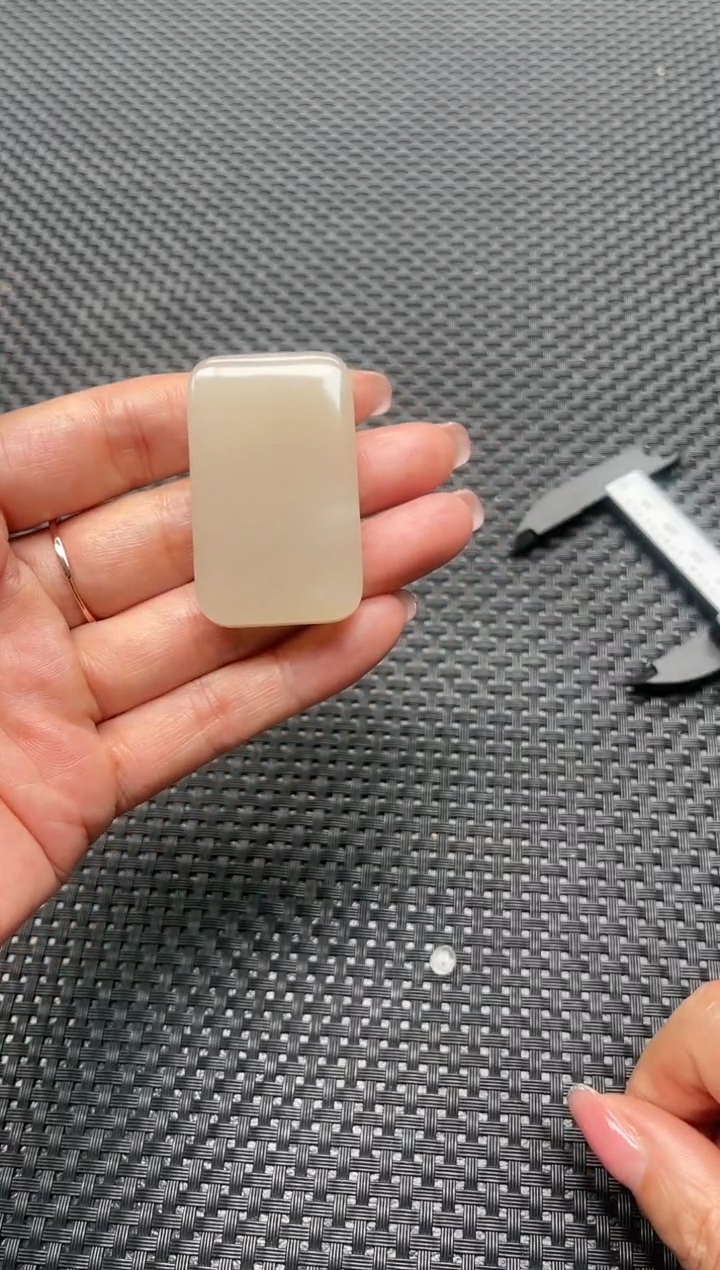 【闪购商品】和田玉挂件未镶嵌多样性发1件