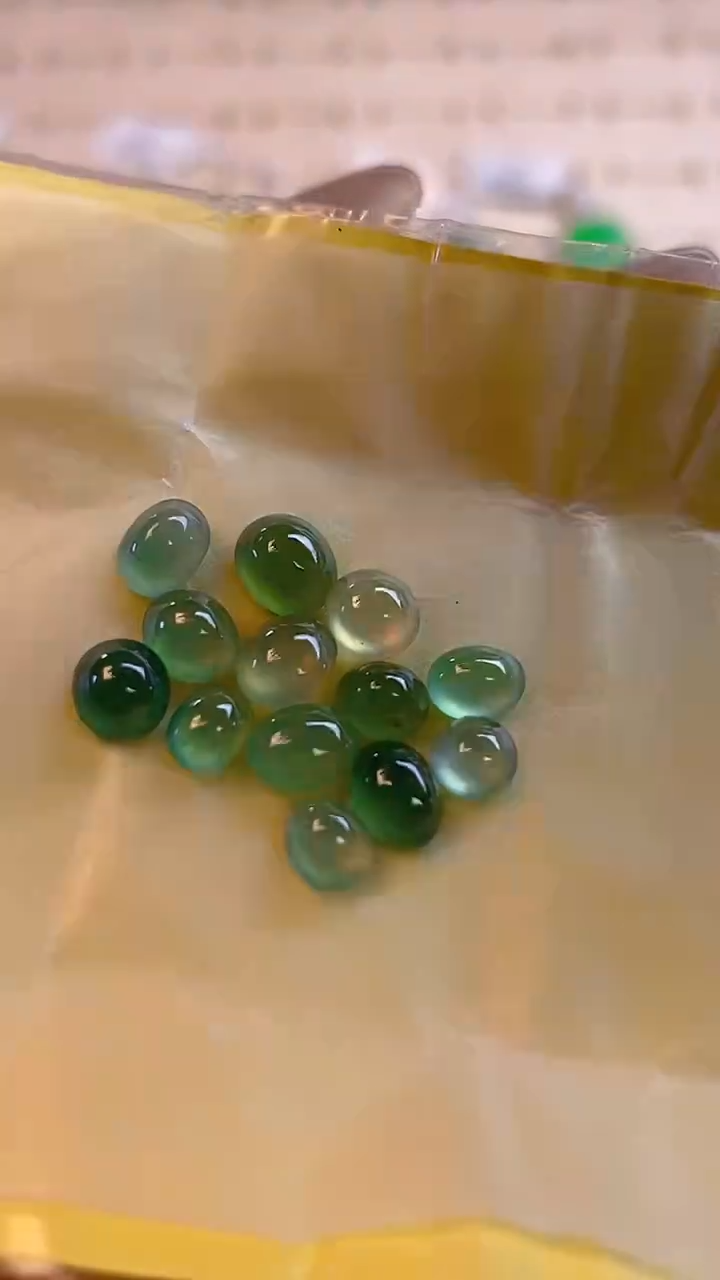 【闪购商品】定制翡翠未镶嵌天然A货翡翠100