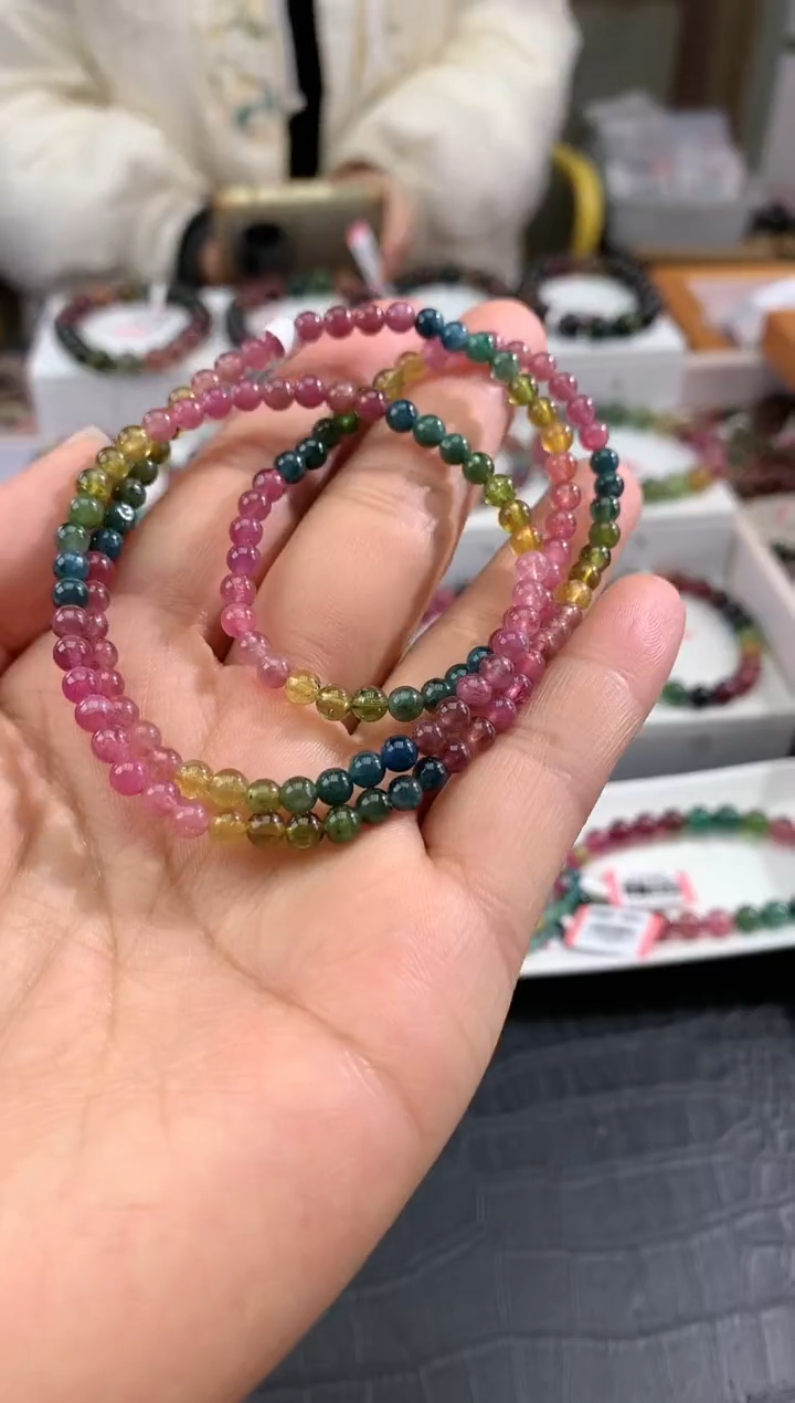 【闪购商品】碧玺手串未镶嵌多样性发一条