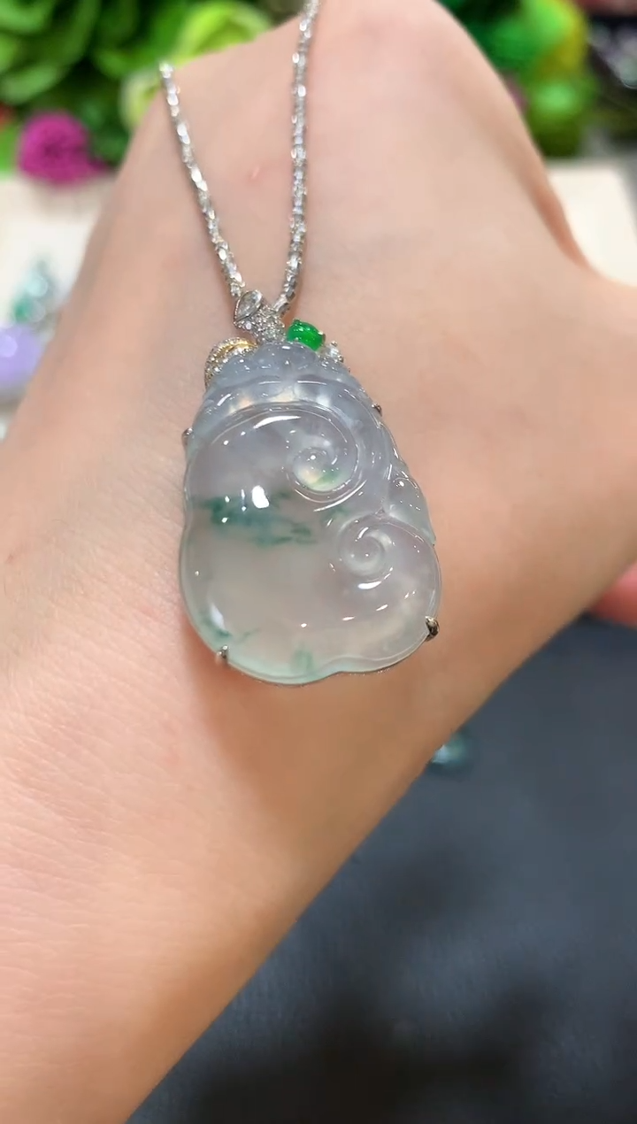 吊坠(不含链)18K金镶嵌翡翠b68   