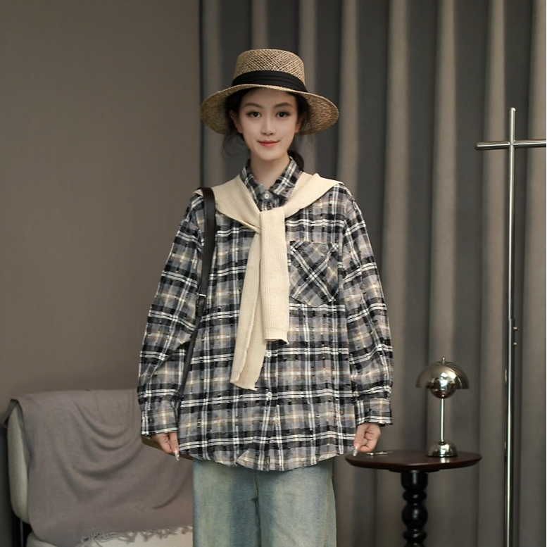 【一恬家】2025年欧韩版个性显瘦做旧破洞格子衬衫女（不含披肩）