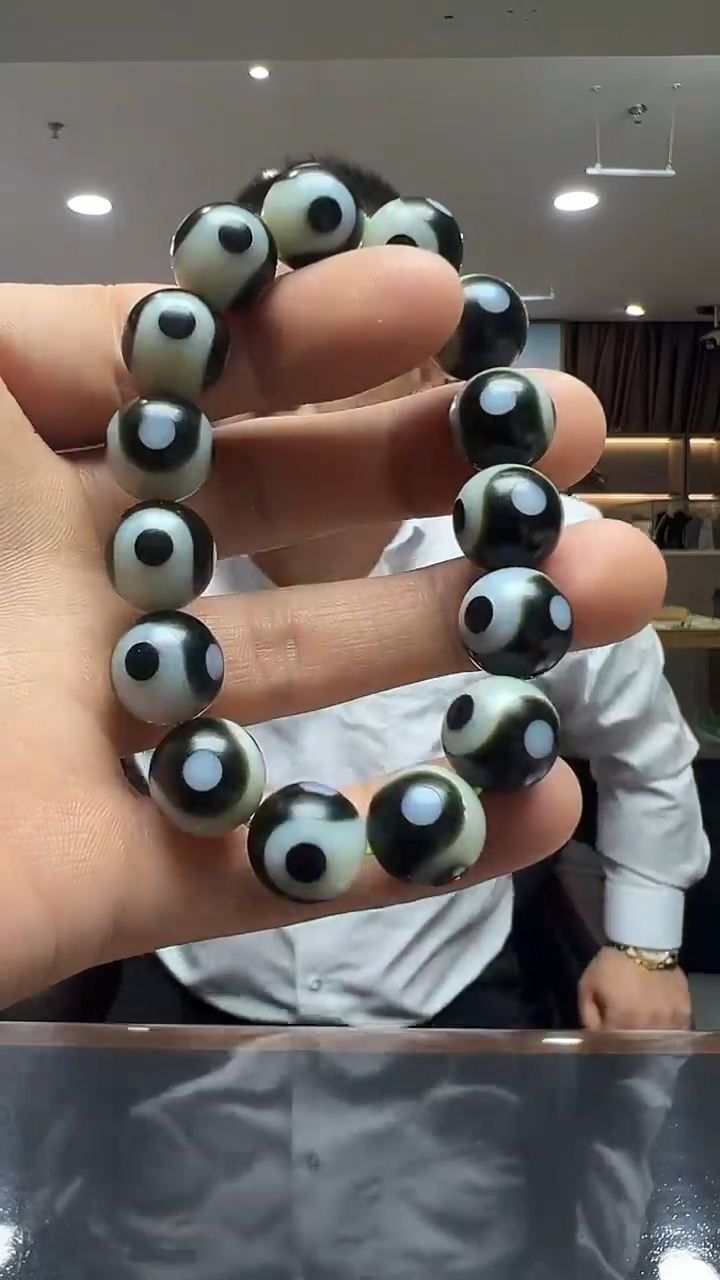 未镶嵌手链和田玉精品-多样性发货其中发一