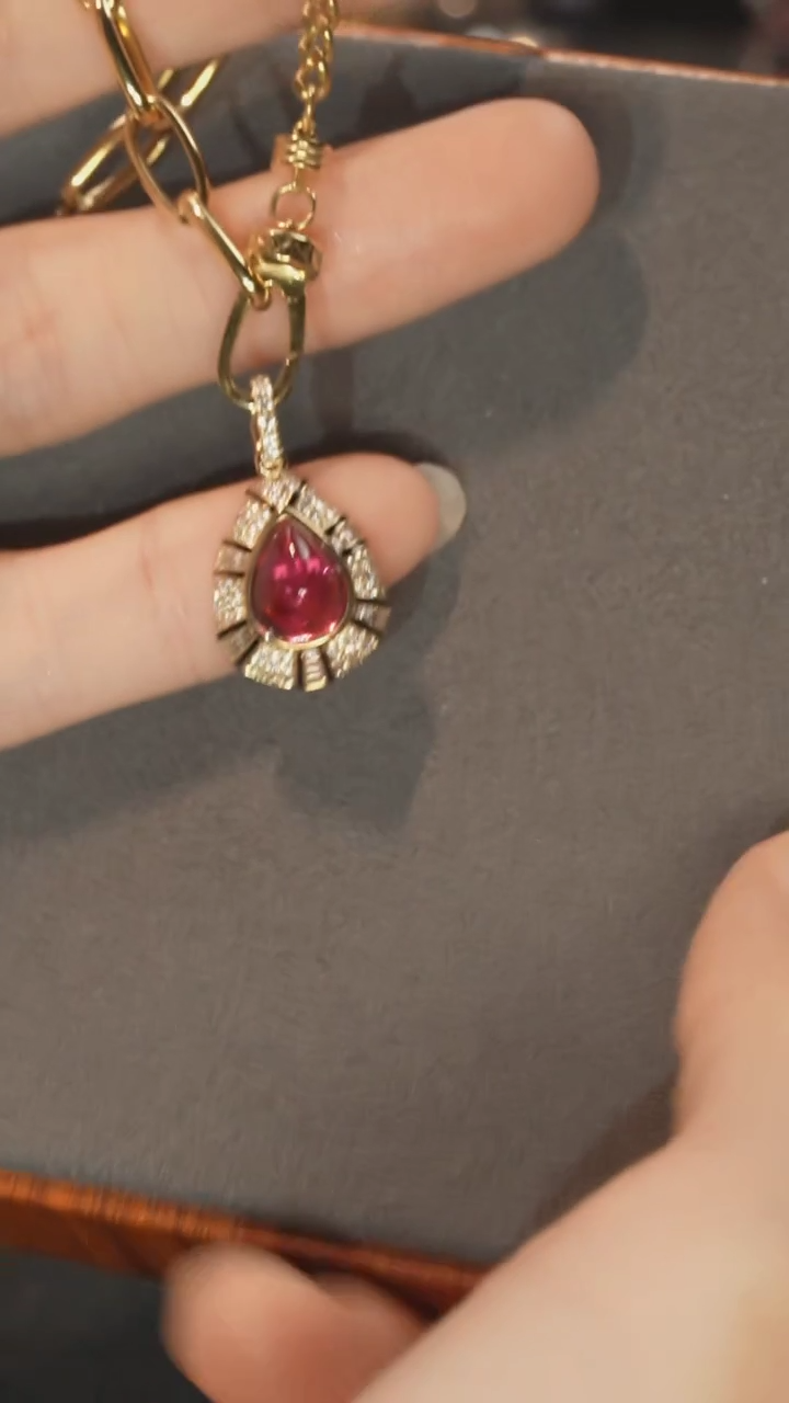 【闪购商品】碧玺吊坠(不含链)18K金镶嵌1