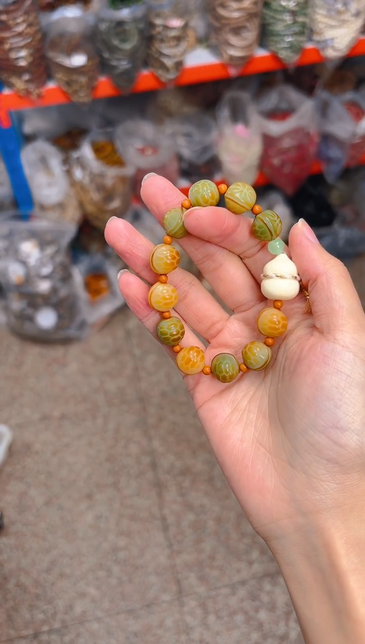 吊坠菩提根/象牙果E16  E16