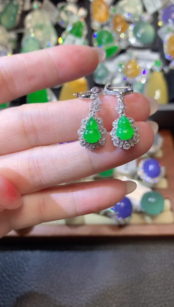 【闪购商品】翡翠耳饰18K金镶嵌D71 翡翠