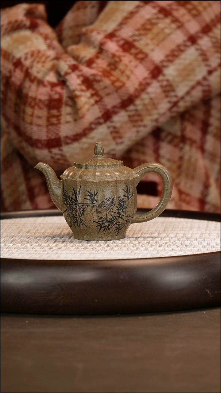 茶壶紫砂【赵克南】豆青砂 梵莲 130cc