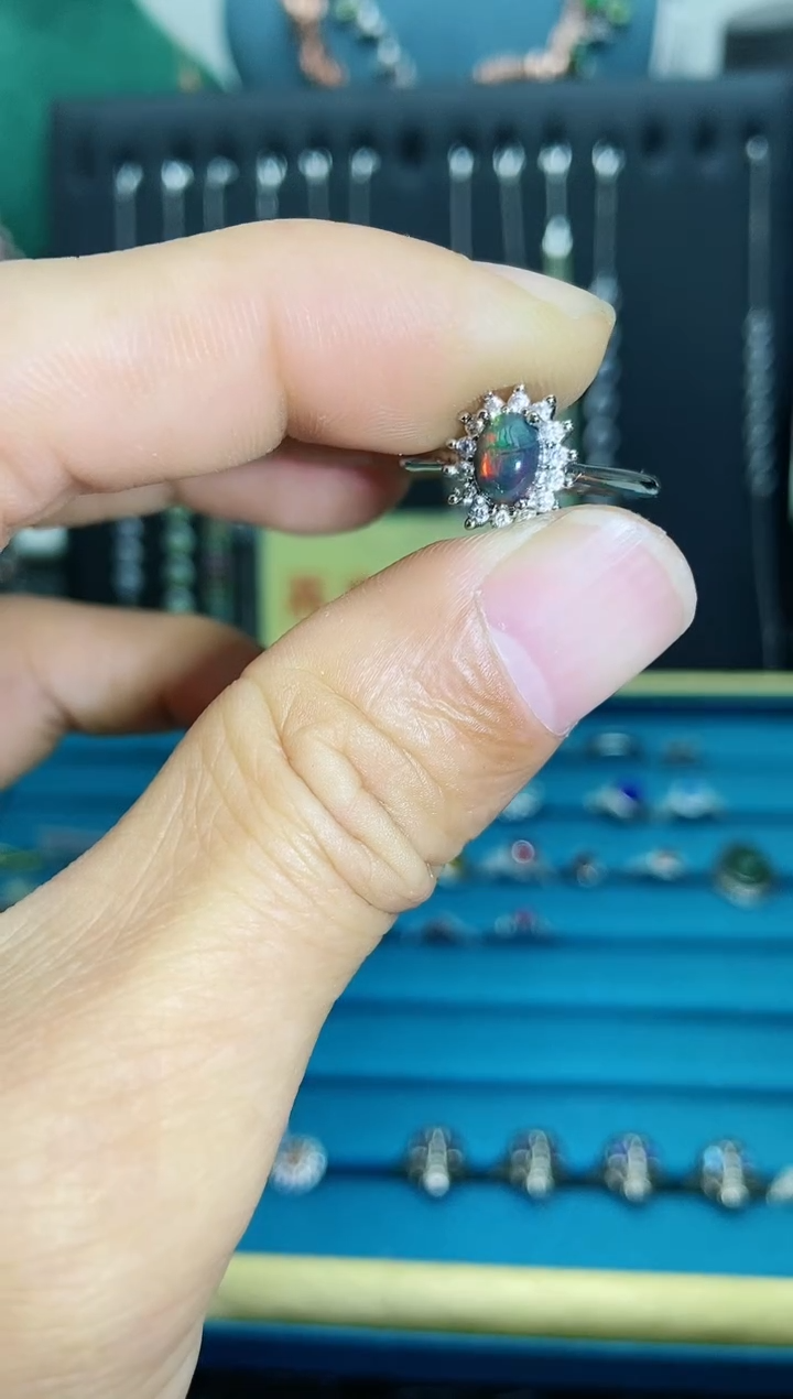 【闪购商品】欧泊戒指银S925镶嵌1121