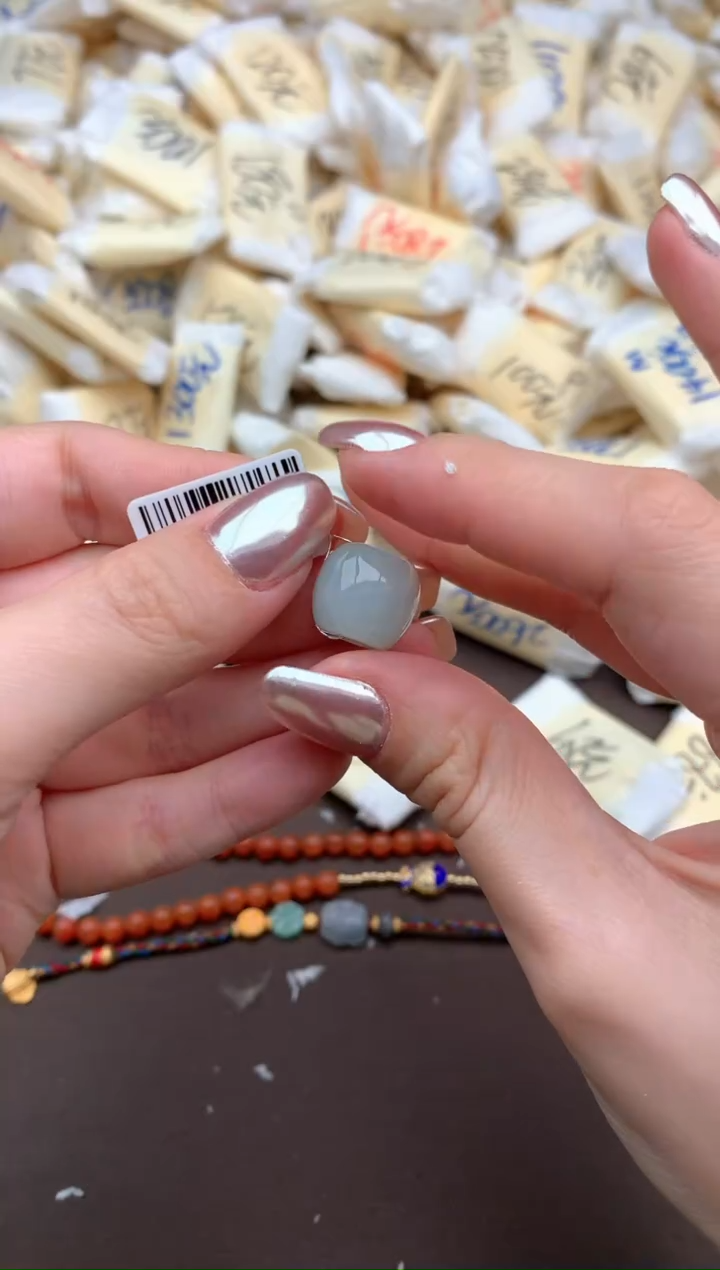 【闪购商品】翡翠挂件未镶嵌一