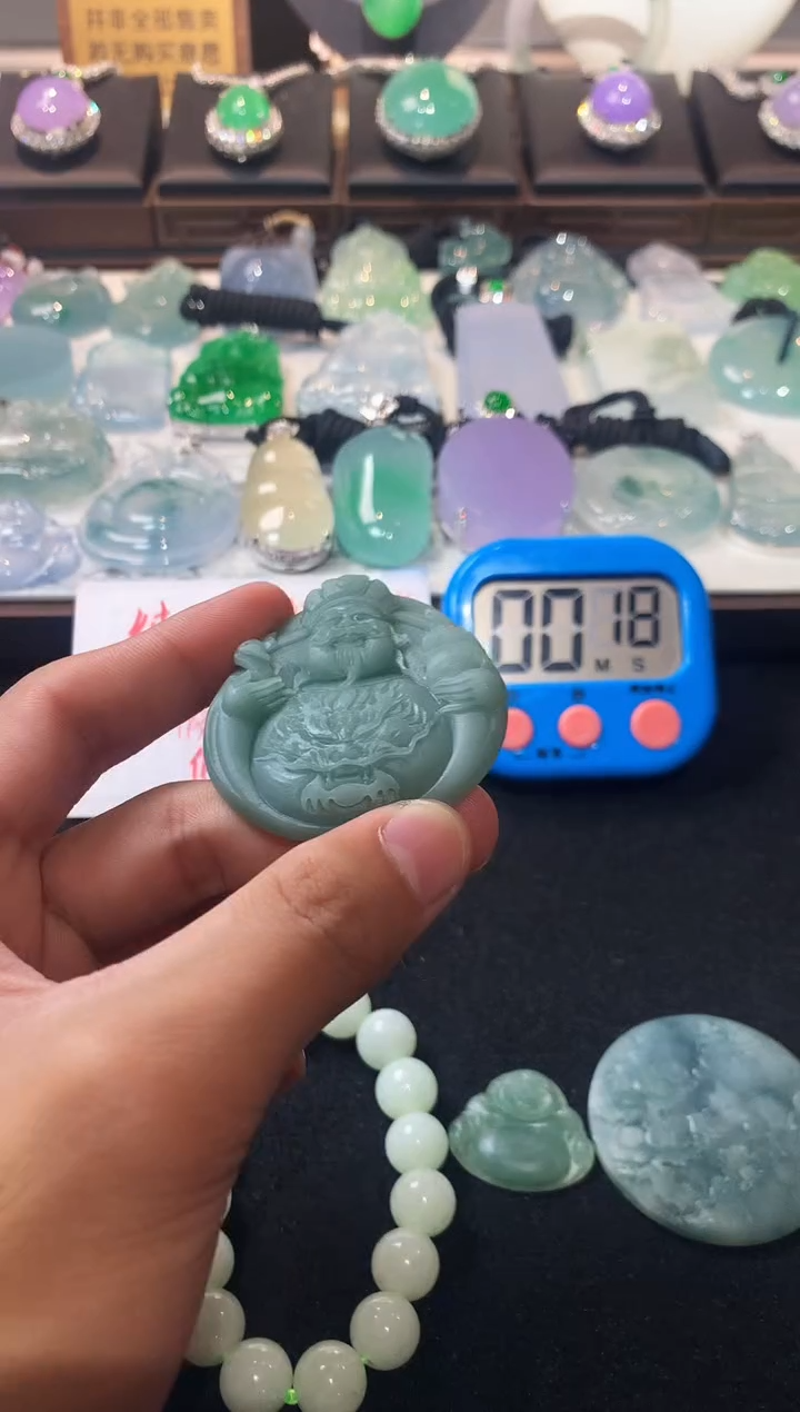 未镶嵌定制翡翠新****部   4091毛货不退不换